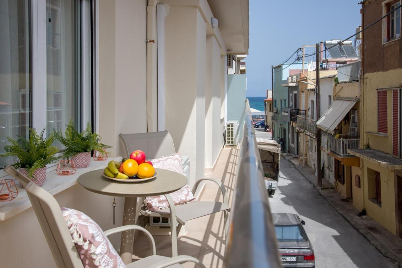 Center Manolia Dream 3 Bedroom Apartment 100M Away From The Beach Chania  Exterior photo