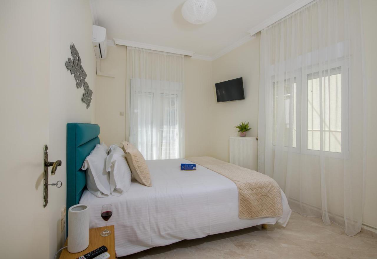 Center Manolia Dream 3 Bedroom Apartment 100M Away From The Beach Chania  Exterior photo